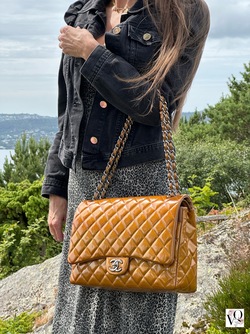 Chanel Maxi Double Flap  - Chanel