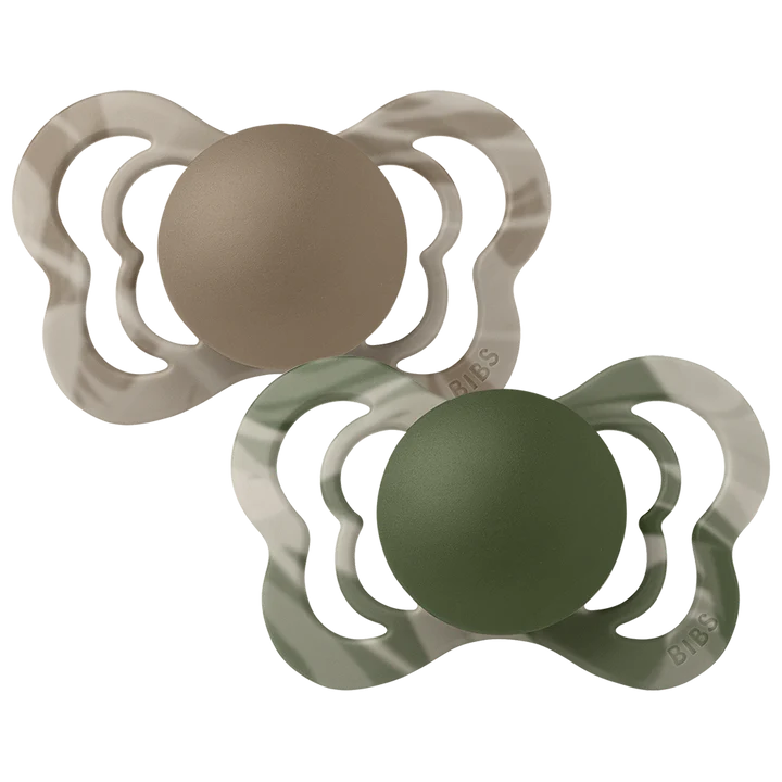 BIBS Couture 2pk tie dye camo/green mix - natural rubber latex - str 2 tie dye camo/green mix - Salg