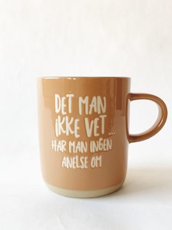 Krus H 9,5 Cm “Det Man Ikke Vet”  - Trend Design