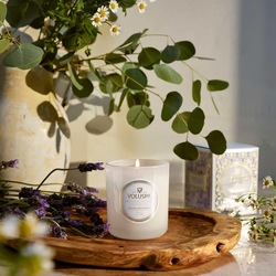 Duftlys - Mountain Lavender & Chamomile 270g, 60t  - Voluspa